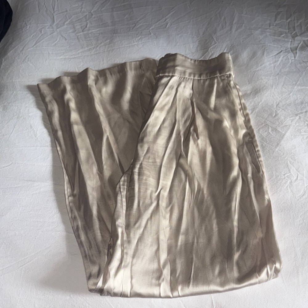 Abercrombie & Fitch Light Khaki Chinos